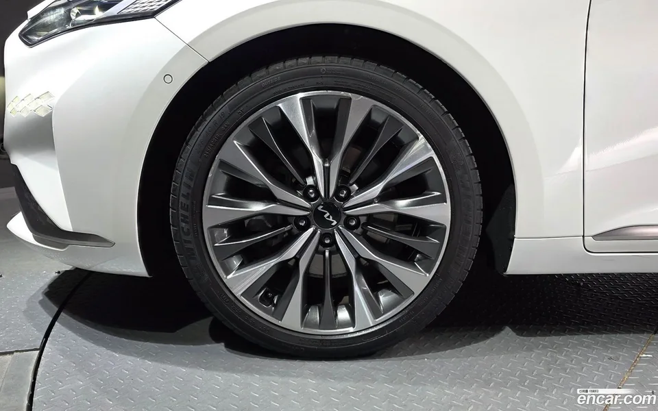 Kia K8 2.5 2WD 2022 — миниатюра 5