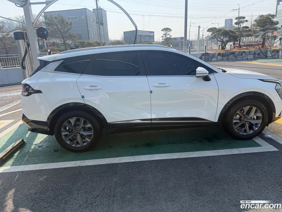 Kia Sportage 1.6 2WD 2024 — миниатюра 4