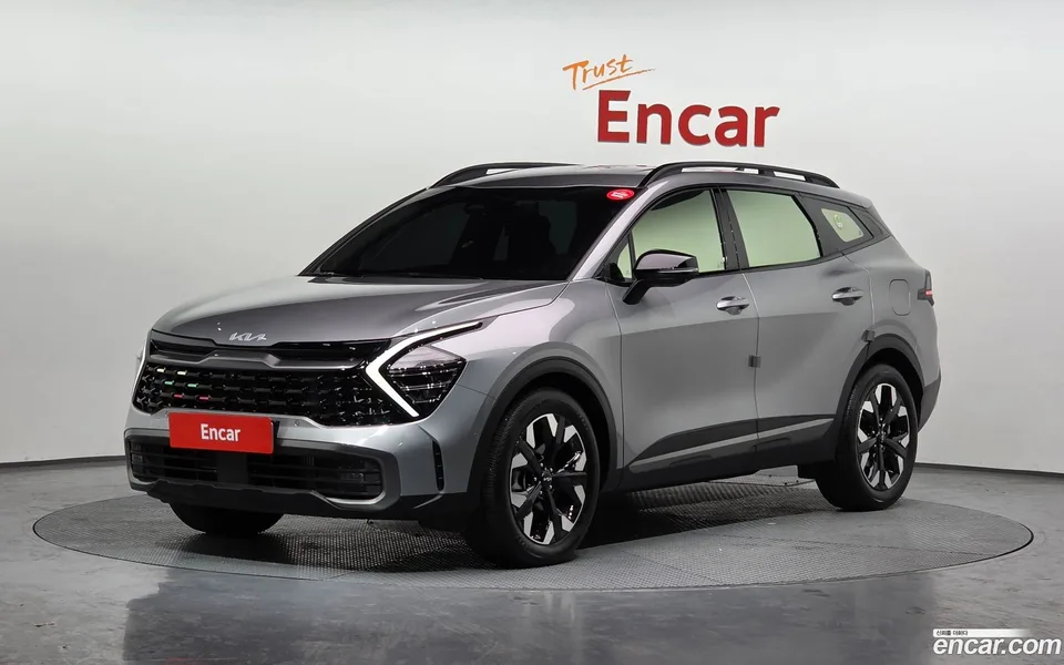 Kia Sportage 2.0 2WD 2024 — фото 1, купить с доставкой в Москву