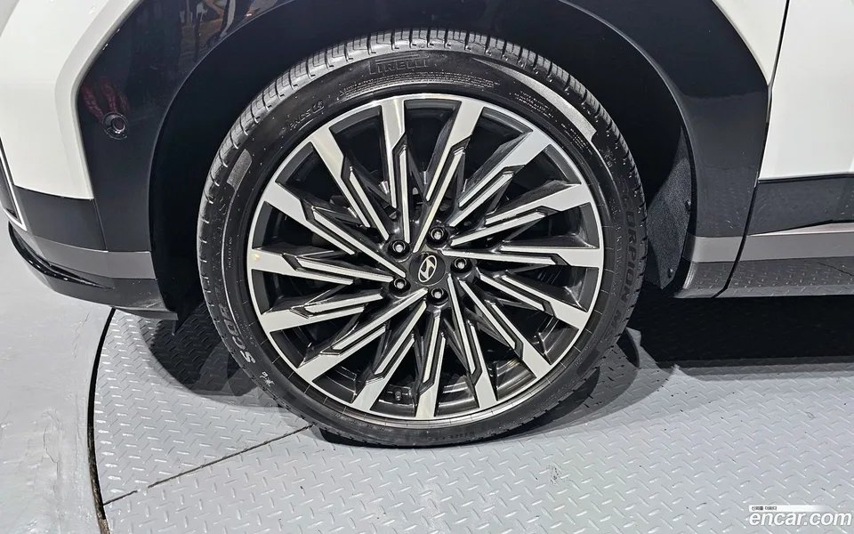 Hyundai SantaFe 2.5T 2WD 2023 — миниатюра 2