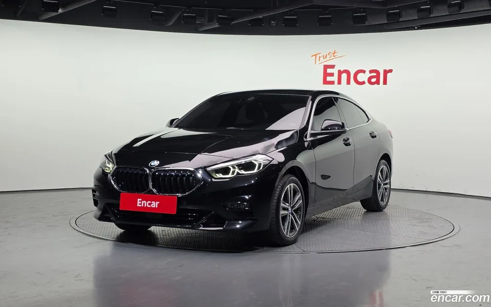 BMW 2 Series Gran Coupe 220i 2024 — фото 1, купить с доставкой в Москву