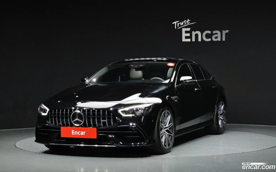 Mercedes-Benz AMG GT 4 43 4MATIC+ 2023 — фото 1, купить с доставкой в Москву