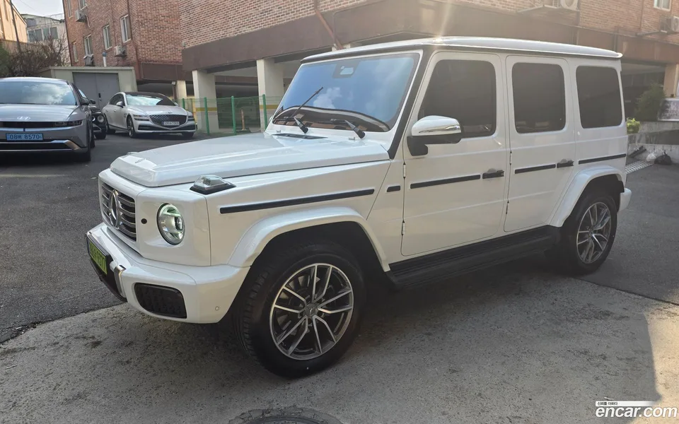 Mercedes-Benz G-Class G450d 2025 — фото 1, купить с доставкой в Москву