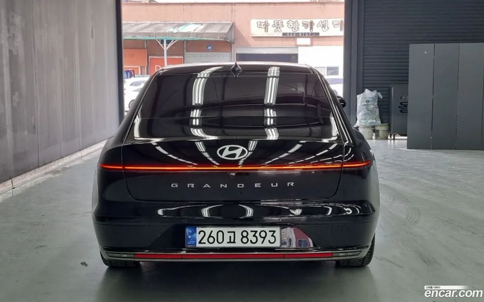 Hyundai Grandeur Hybrid 2023 — миниатюра 4
