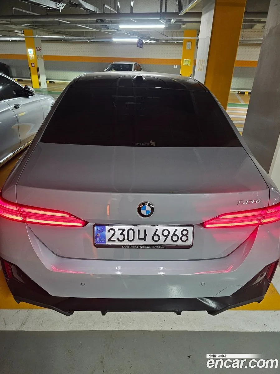 BMW 5 Series 520i M 2024 — миниатюра 4
