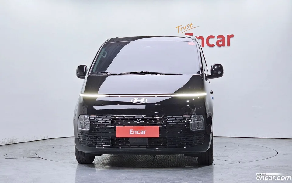 Hyundai Staria L3.5 3 2025 — миниатюра 3