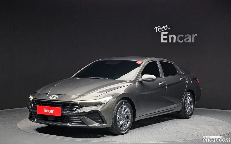 Hyundai Avante CN7 1.6 2023 — фото 1, купить с доставкой в Москву