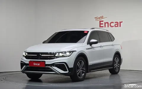 Volkswagen Tiguan Allspace 2023 buy in Moscow
