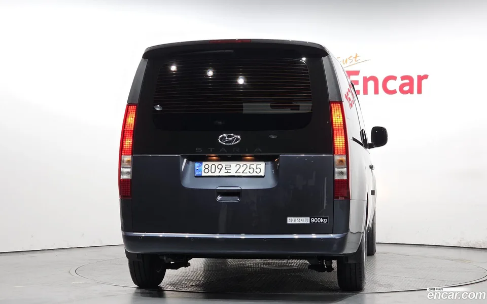 Hyundai Staria 3 2023 — миниатюра 4