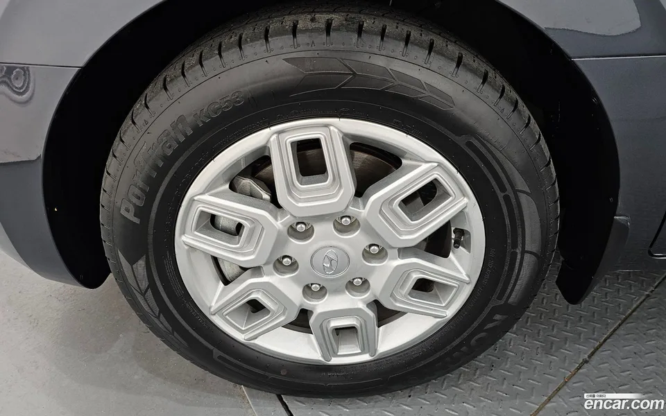 Hyundai Staria 3 2023 — миниатюра 5