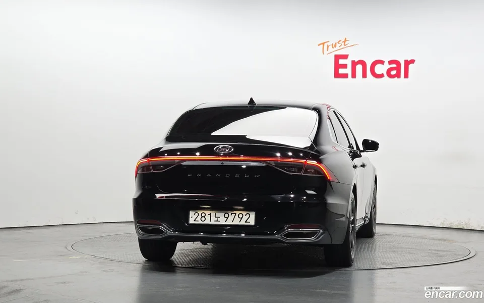 Hyundai Grandeur IG 3.0 LPi () 2022 — миниатюра 4