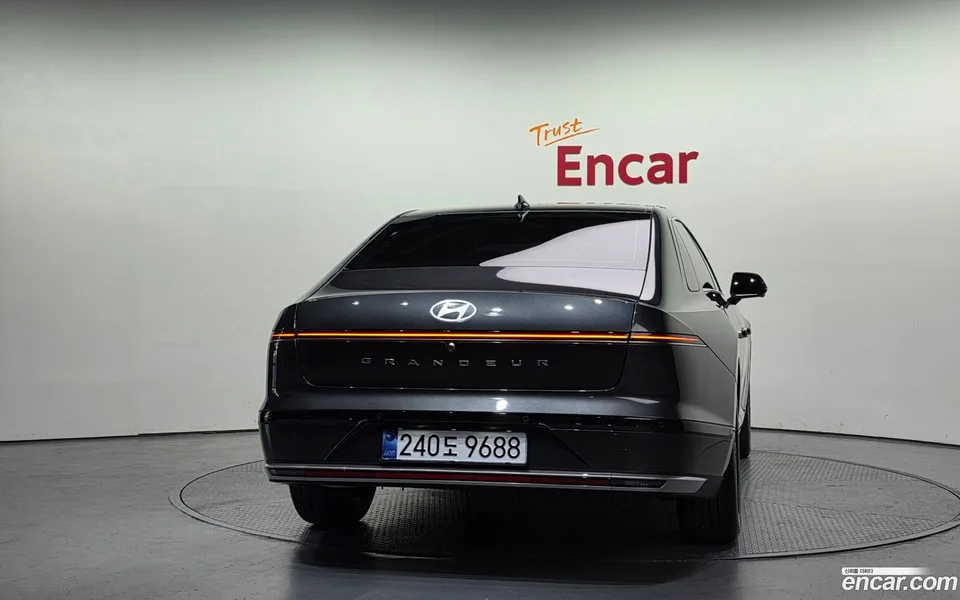 Hyundai Grandeur Hybrid 2025 — миниатюра 4