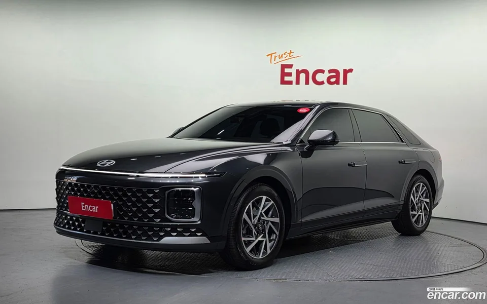 Hyundai Grandeur Hybrid 2025 — фото 1, купить с доставкой в Москву