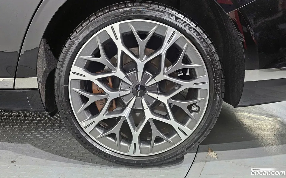 Genesis G90 3.5 e-S/C AWD 2023 — миниатюра 2