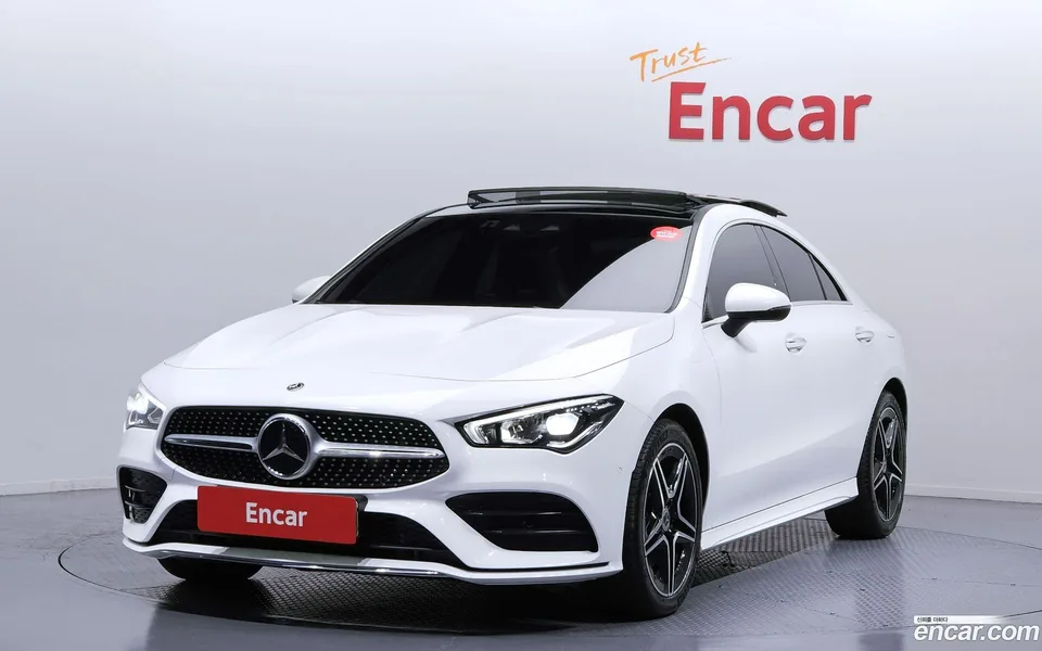 Mercedes-Benz CLA-Class CLA250 4MATIC 2023 — фото 1, купить с доставкой в Москву
