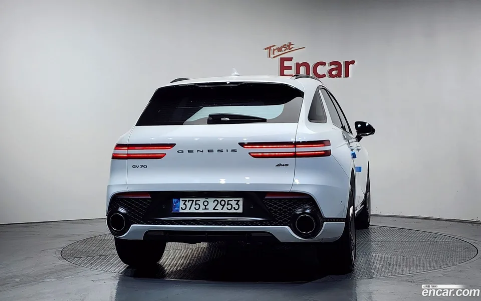 Genesis GV70 2.5T AWD 2022 — миниатюра 4