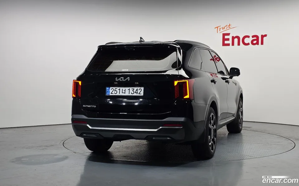 Kia Sorento 2.5T 2WD 2024 — миниатюра 4