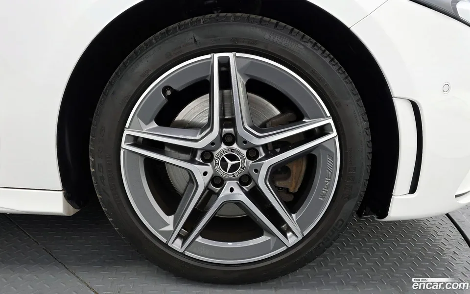 Mercedes-Benz A-Class A250 4MATIC 2022 — миниатюра 2