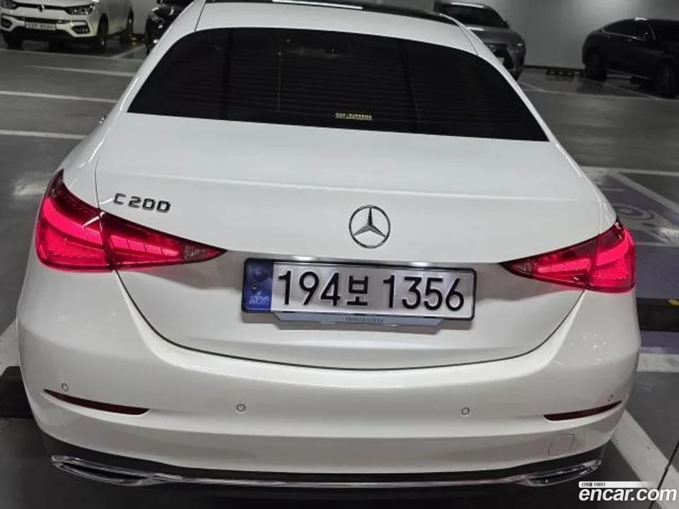 Mercedes-Benz C-Class C200 2024 — миниатюра 3