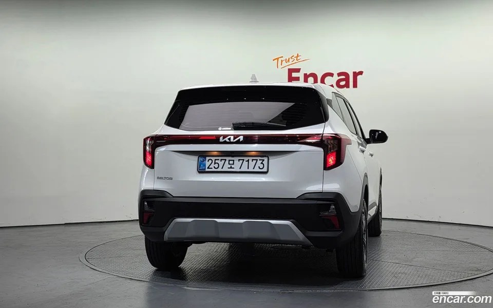 Kia Seltos 1.6 2WD 2025 — миниатюра 4