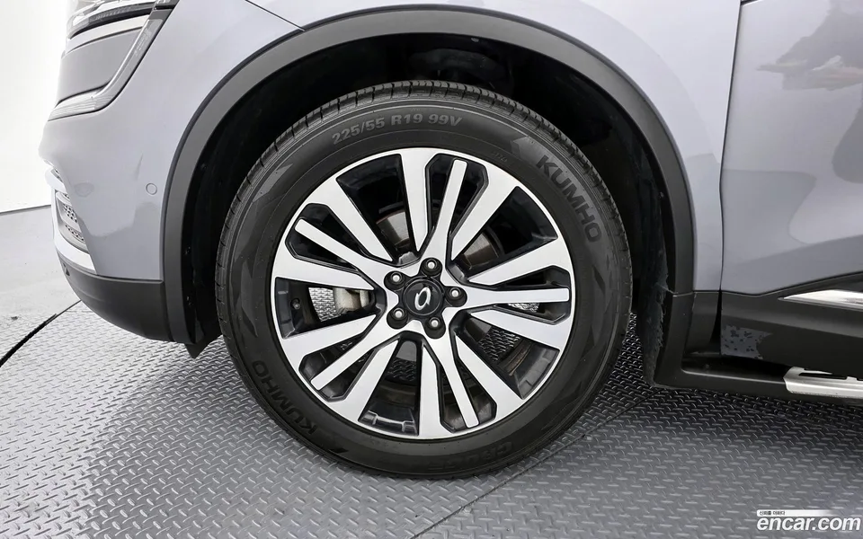 Renault Samsung QM6 2.0 LPe 2WD 2022 — миниатюра 5