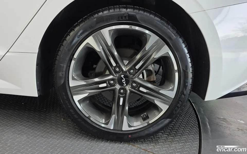 Kia K5 2.0 2023 — миниатюра 2