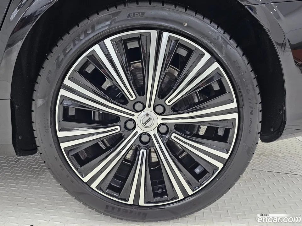 Volvo S90 B5 2024 — миниатюра 2