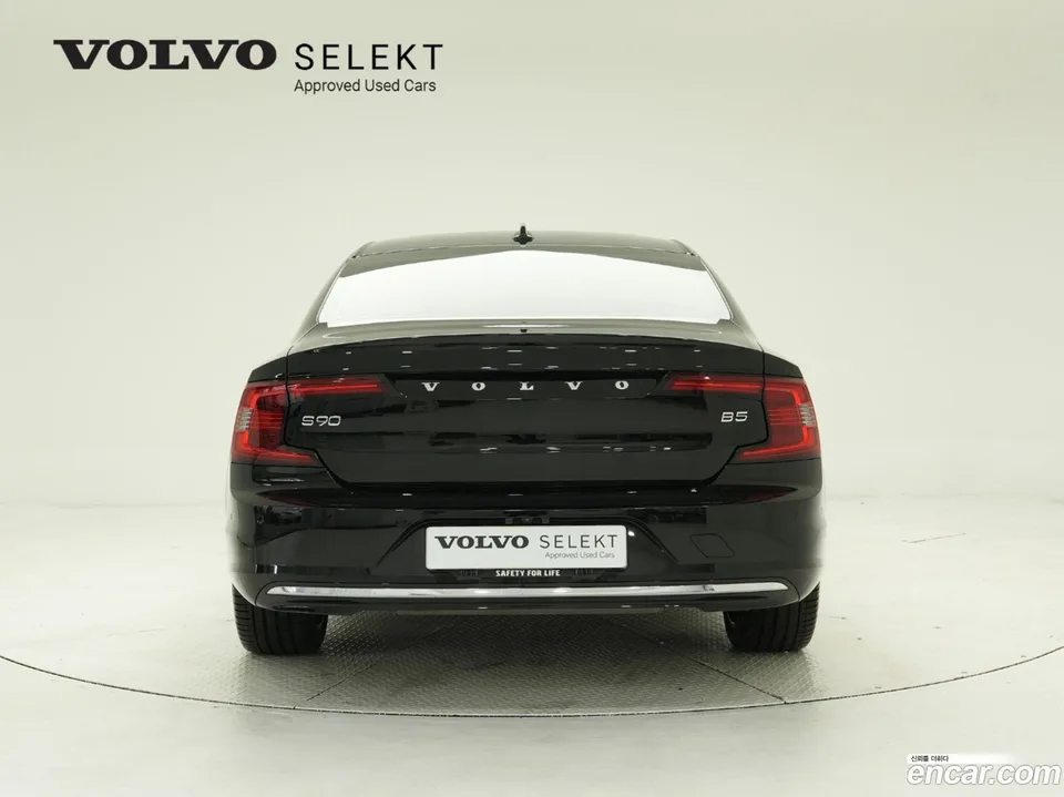 Volvo S90 B5 2024 — миниатюра 3