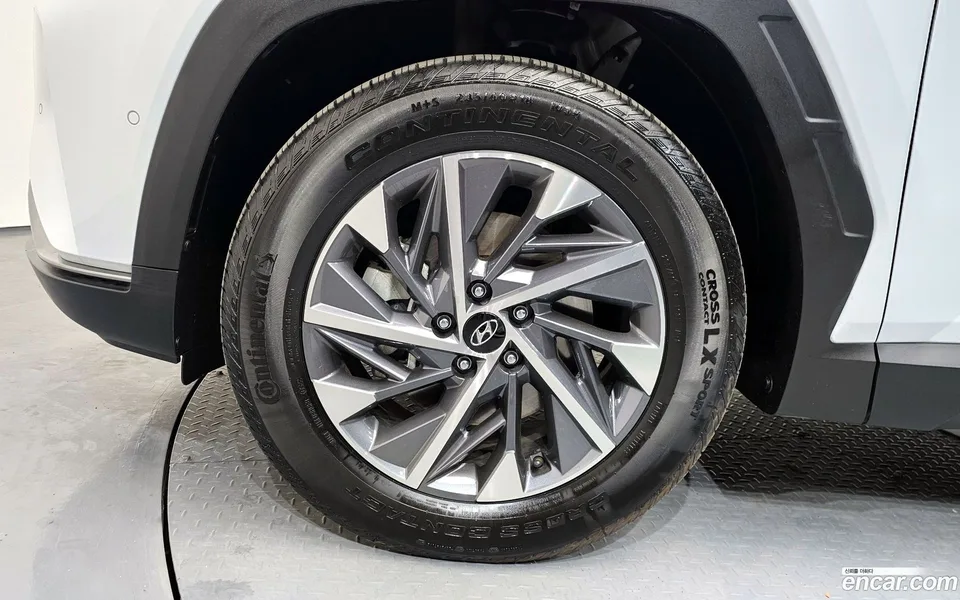 Hyundai Tucson Hybrid 2WD 2023 — миниатюра 2