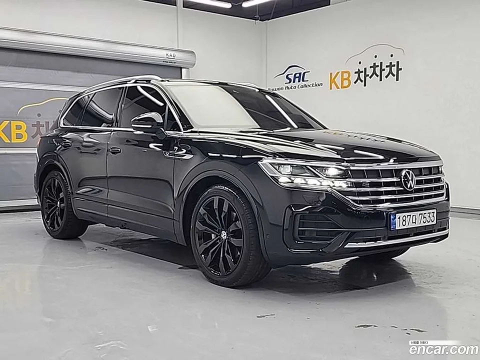 Volkswagen Touareg 3.0 TDI R-Line 2023 — миниатюра 4