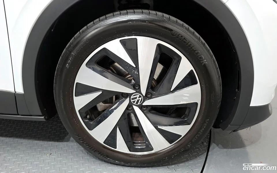 Volkswagen ID.4 2023 — миниатюра 2
