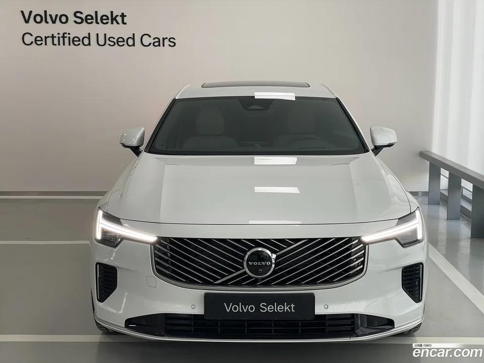 Volvo S90 B5 2025 — миниатюра 3