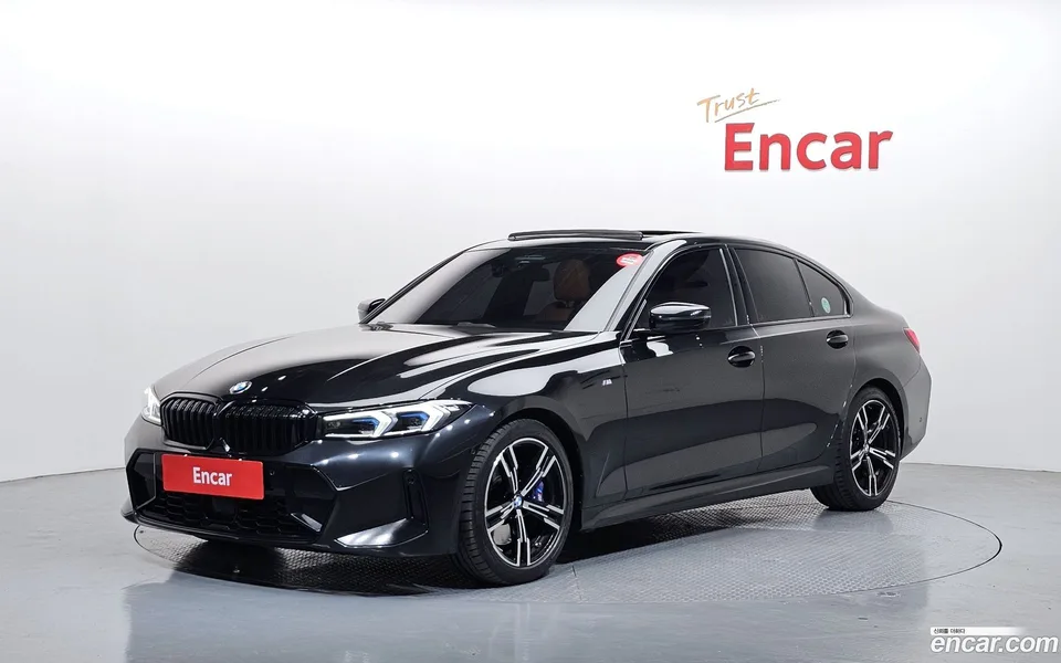 BMW 3 Series 320d M 2023 — фото 1, купить с доставкой в Москву