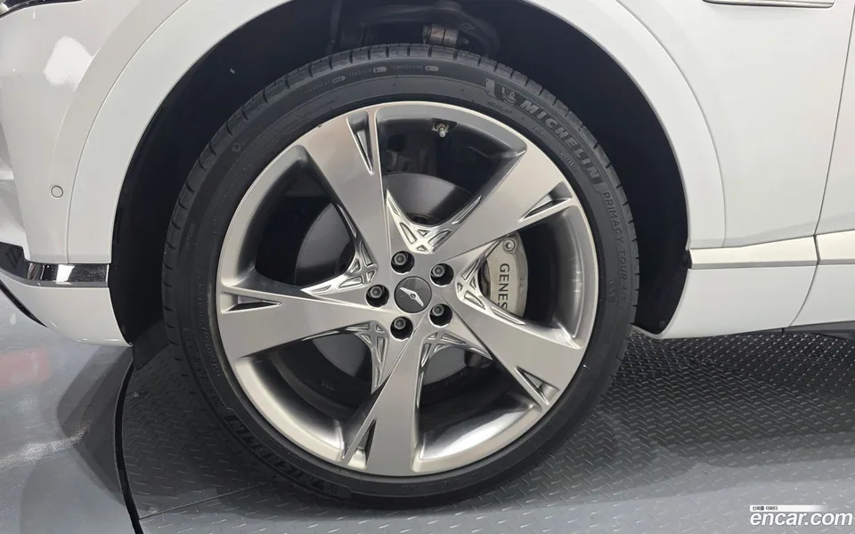 Genesis GV80 2.5T AWD 2022 — миниатюра 2