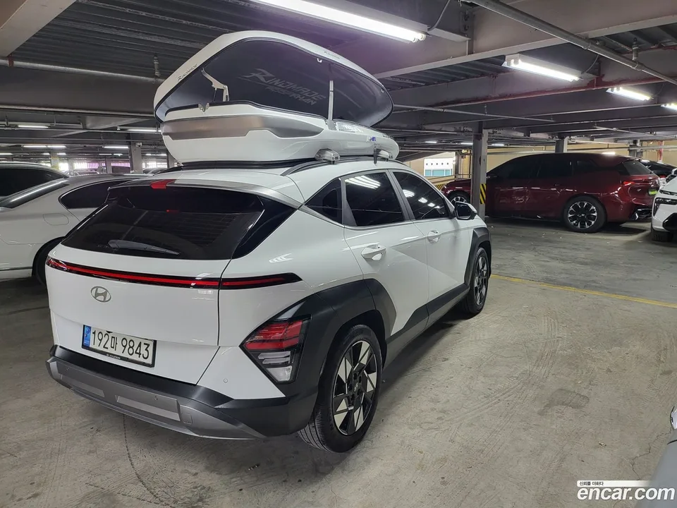 Hyundai Kona Hybrid 2023 — миниатюра 2