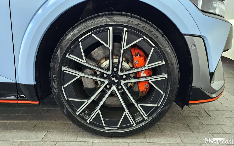 Hyundai Ioniq 5 N 2025 — миниатюра 2
