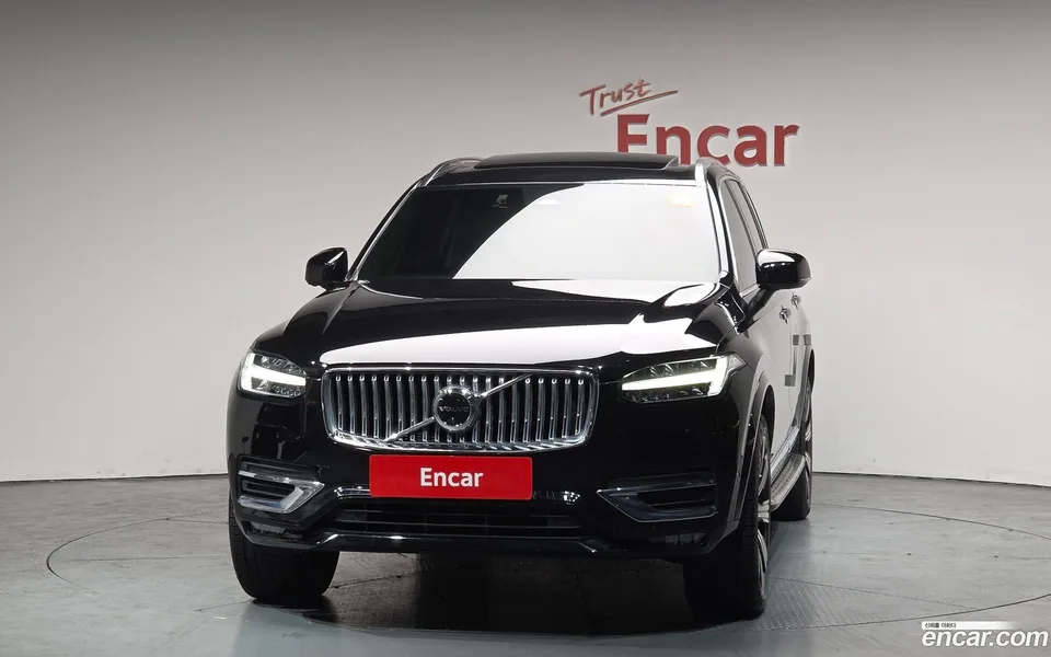 Volvo XC90 B6 2023 — миниатюра 3