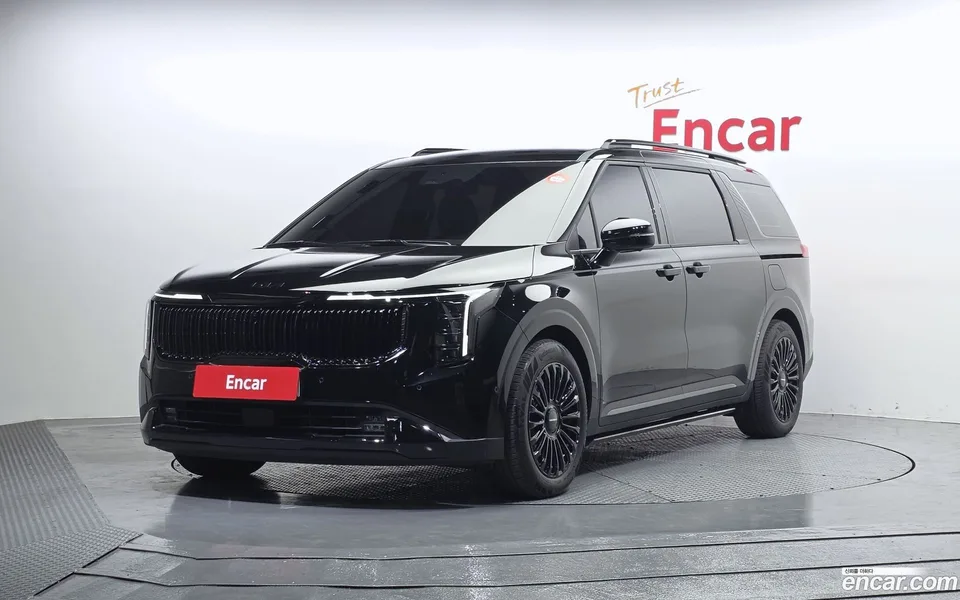 Kia Carnival 7 X Line 2025 — фото 1, купить с доставкой в Москву