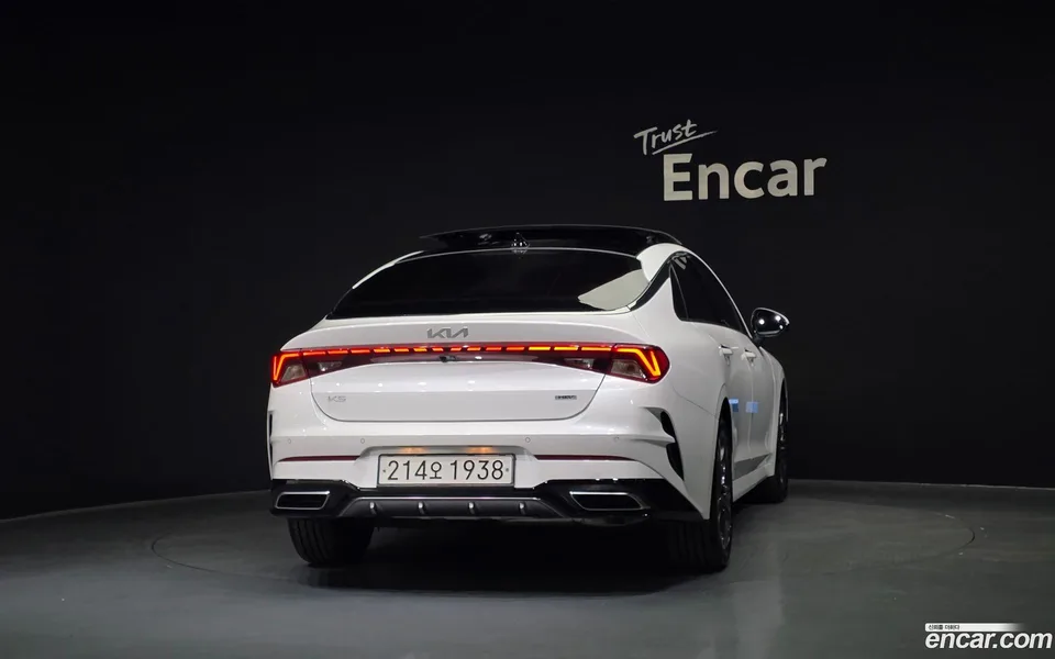 Kia K5 Hybrid 2022 — миниатюра 4