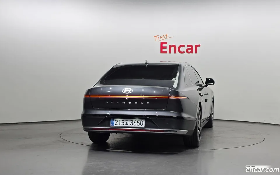 Hyundai Grandeur 2.5 2WD 2023 — миниатюра 4