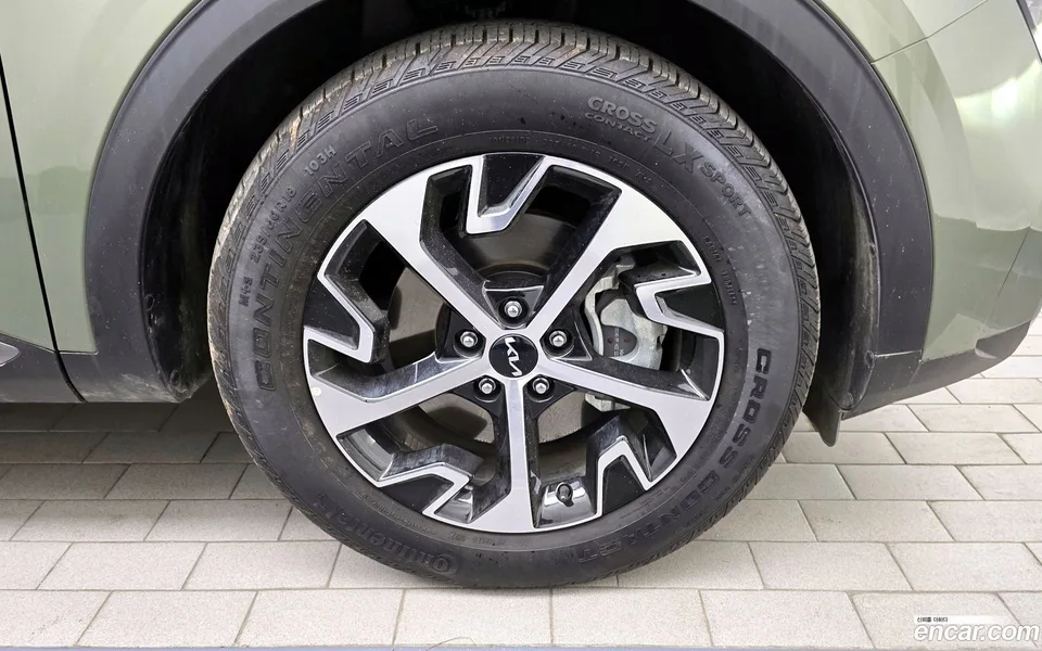 Kia Sportage Hybrid 2WD 2023 — миниатюра 2