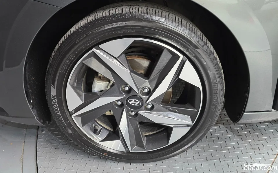 Hyundai Avante 1.6 2022 — миниатюра 5