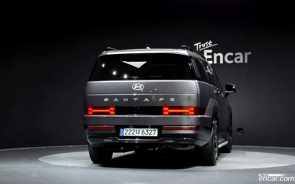 Hyundai SantaFe HEV 1.6 2WD 2023 — миниатюра 4