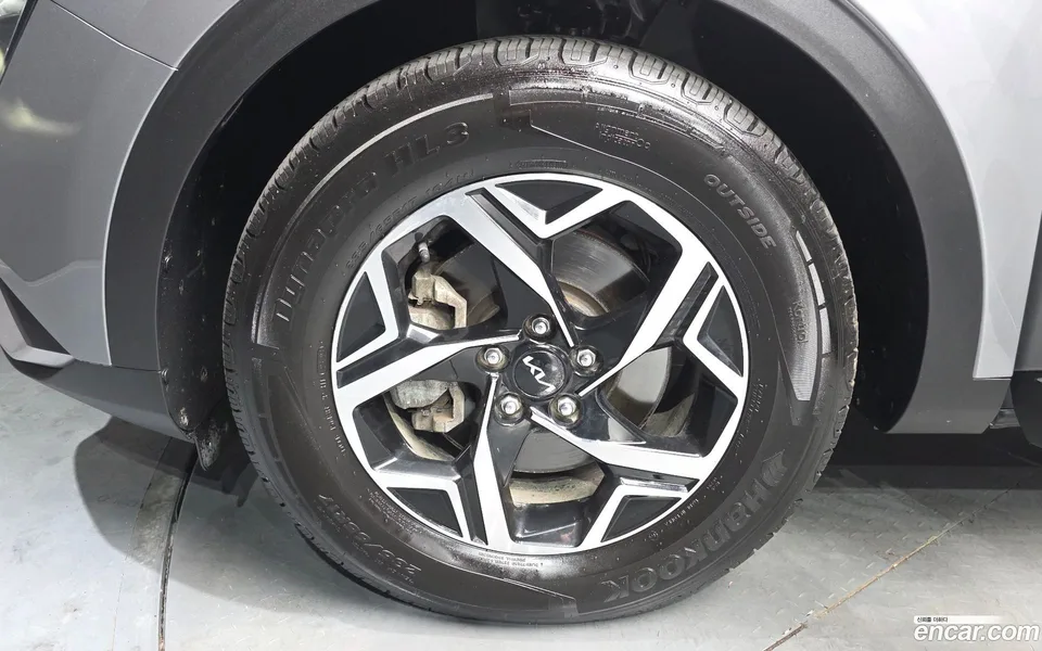 Kia Sportage 2.0 2WD 2023 — миниатюра 2