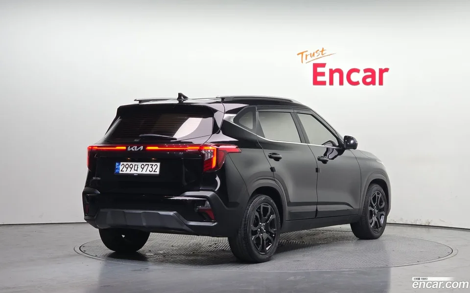 Kia Seltos 2.0 2WD 2022 — миниатюра 2