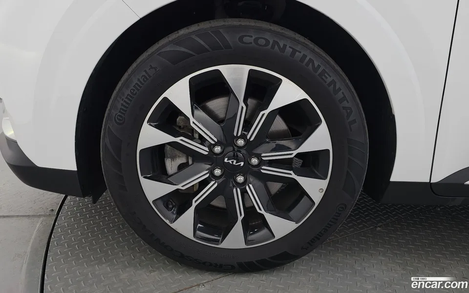Kia Carnival 9 2022 — миниатюра 2