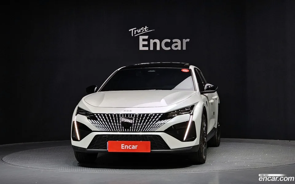 Peugeot 408 1.2 Pure Tech GT 2023 — миниатюра 3