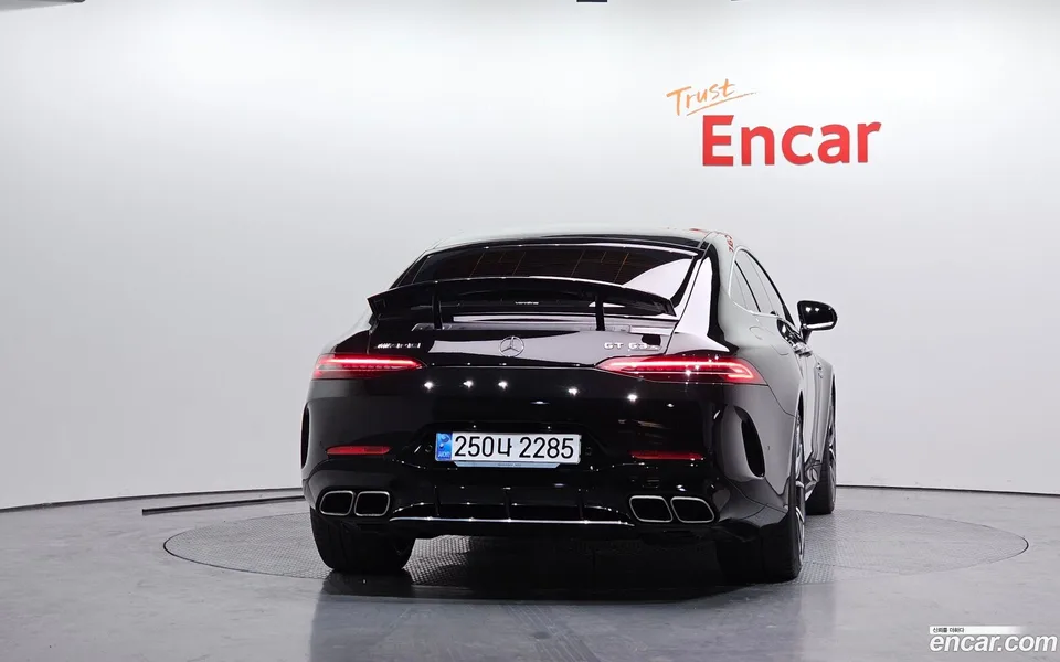 Mercedes-Benz AMG GT 4 63 S 4MATIC+ 2023 — миниатюра 3