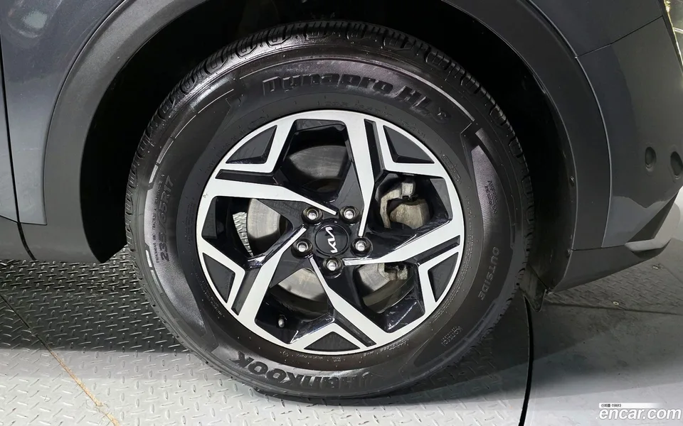Kia Sportage 2.0 4WD 2023 — миниатюра 2