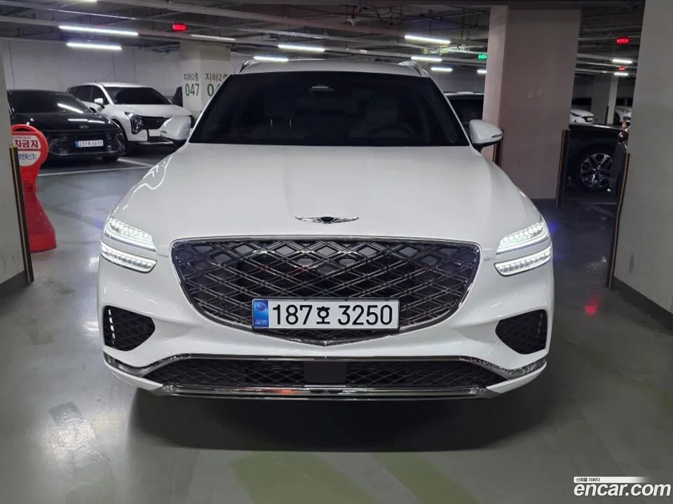 Genesis GV70 2.5T 2WD 2026 — миниатюра 3